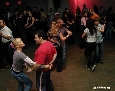 Salsa in K�ln: Dejavu