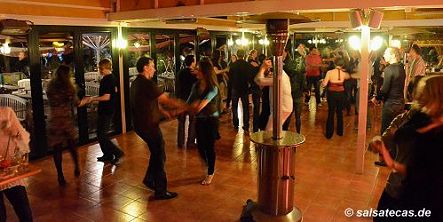 Salsa in M&ouml;nchengladbach: Kastanienhof
